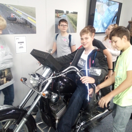 thumb_211_1170.jpg